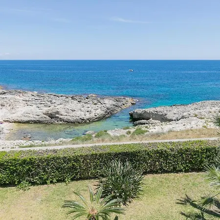 Fronte Spiaggia Zoe *