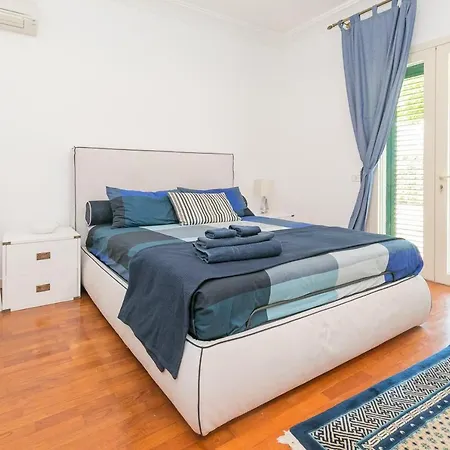 Villa Fronte Zoe *